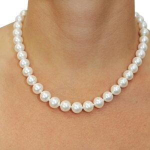 Pearl necklace by Pearl by Mahi